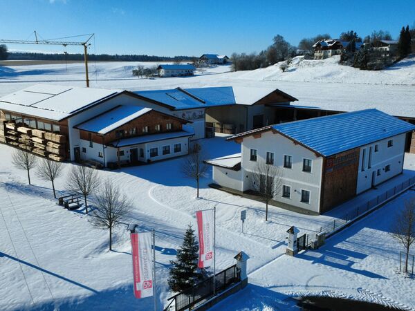 dji_fly_20260111_125956_524_1768132903677_photo_optimized